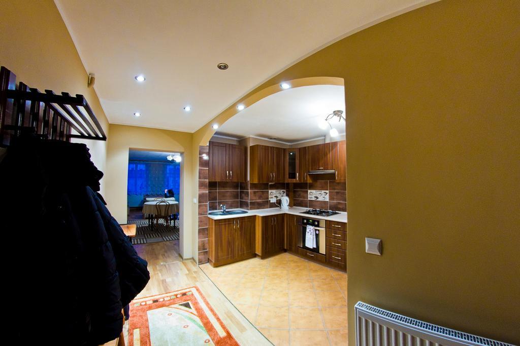 Apartment Sweet Home Sanok Extérieur photo